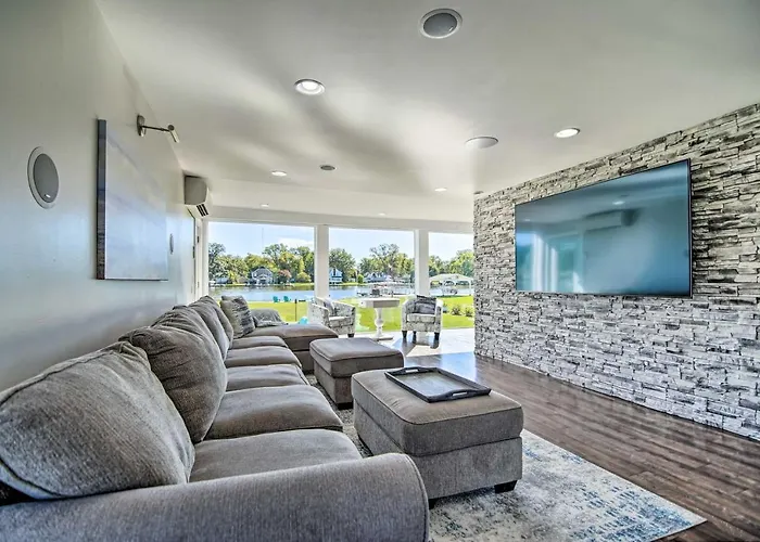 On Fox River: Modern Decor Style! Casa de férias