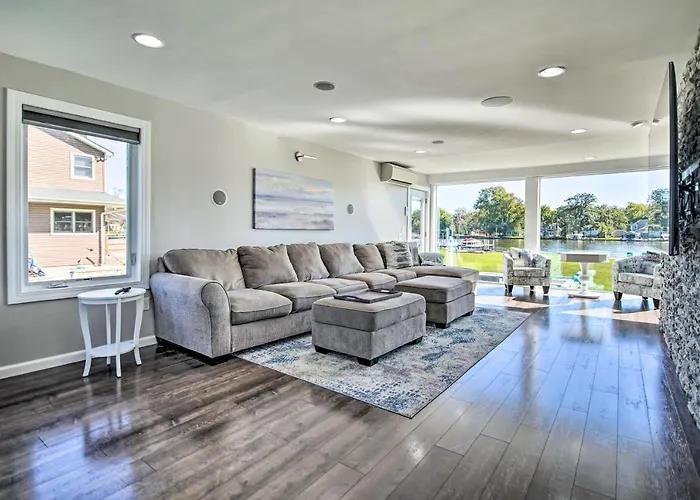 Casa de férias On Fox River: Modern Decor Style! McHenry